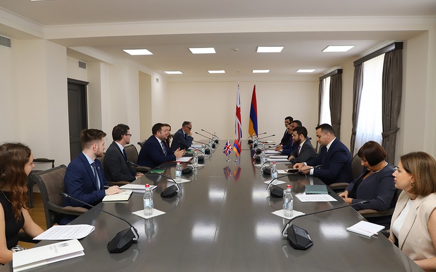 London-İrəvan münasibətləri strateji tərəfdaşlıq səviyyəsinə yüksəldiləcək