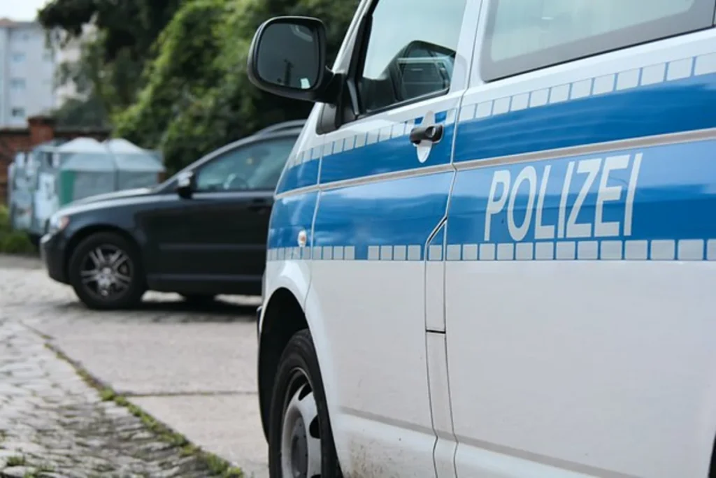 WuKMFdB54ROhn0mJgit7fszJRvZpczrbOxVUSvlG_1200