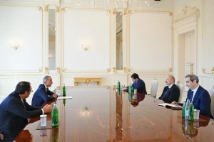 uBnhW5bynMFBFMZm7qZYM7kXK9DWLQ1plChrJXF4_1200
